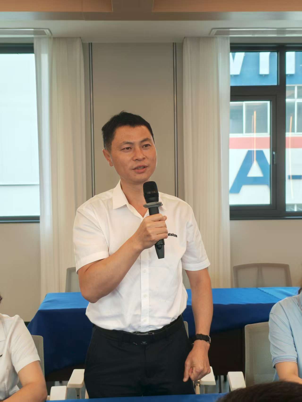 57997217.jpg 57997217.jpg